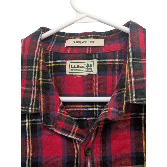 L.L. Bean Men's Large Red Plaid Flannel Shirt Traditional Fit Long Sleeve Cotton - Picture 2 of 5